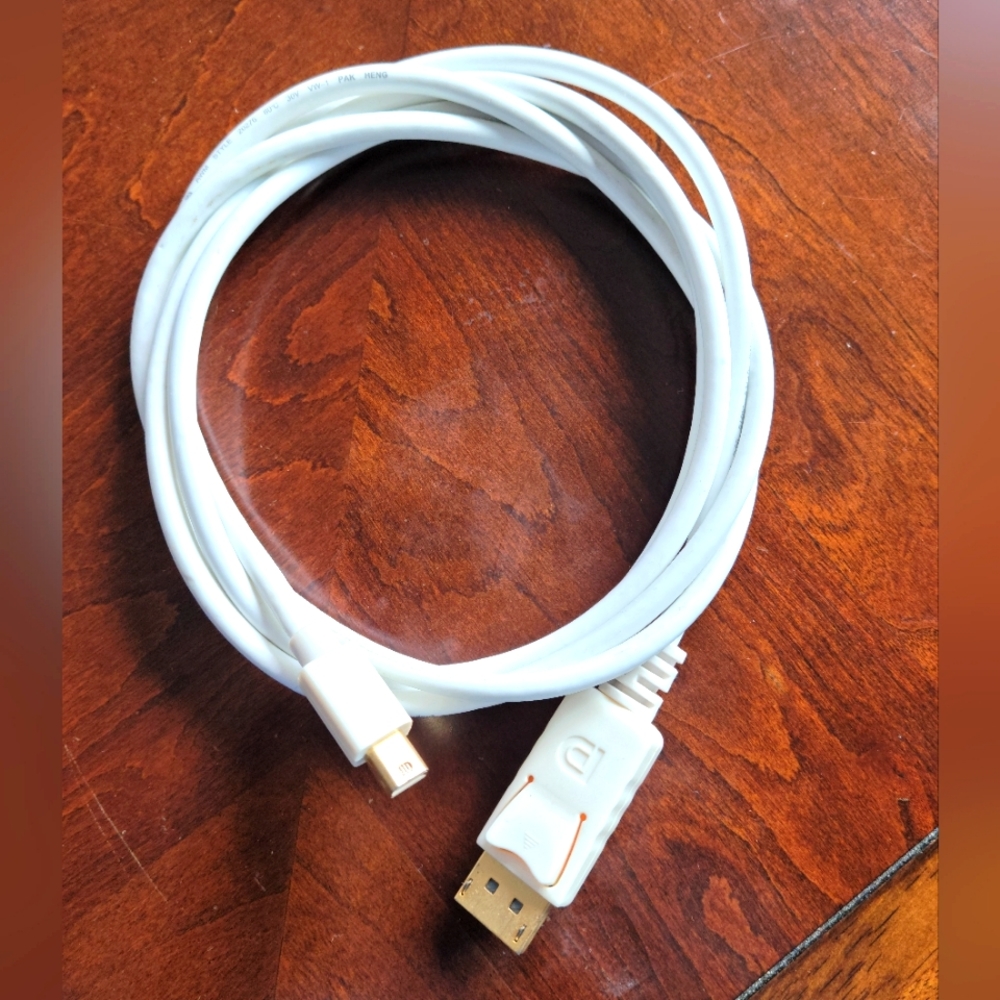 2 meter Display Port to Mini Display cable
